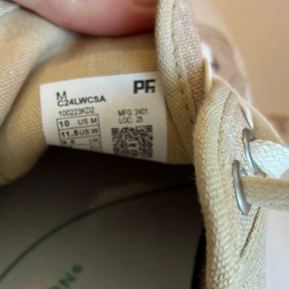P.F. Flyers - Safari Center Low-Top Classic Canvas Sneakers size 10